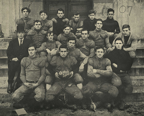 1907_team_photo_omeka.jpg