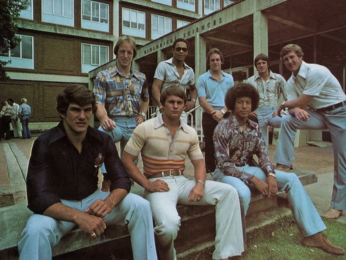 Group photo of Georgia Bulldogs quarterbacks and safeties, 1976